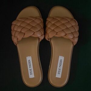 Steve Madden Braided slides